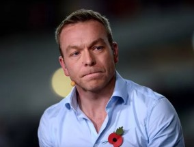 克里斯·霍伊（Chris Hoy）在做出保护孩子们的痛苦决定之前，在晚餐时告诉了孩子们癌症的事